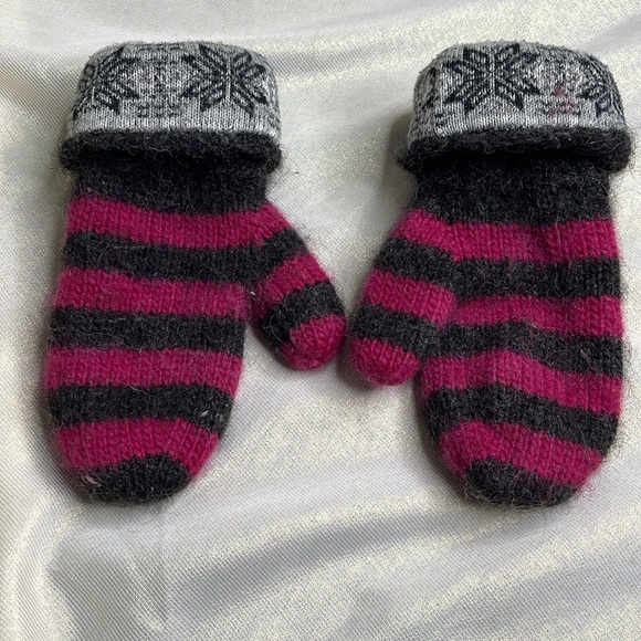 Striped Mohair Wool Knit Mittens Dark Grey Magenta Pink Lined Fold Over Cuff - Picture 3 of 6